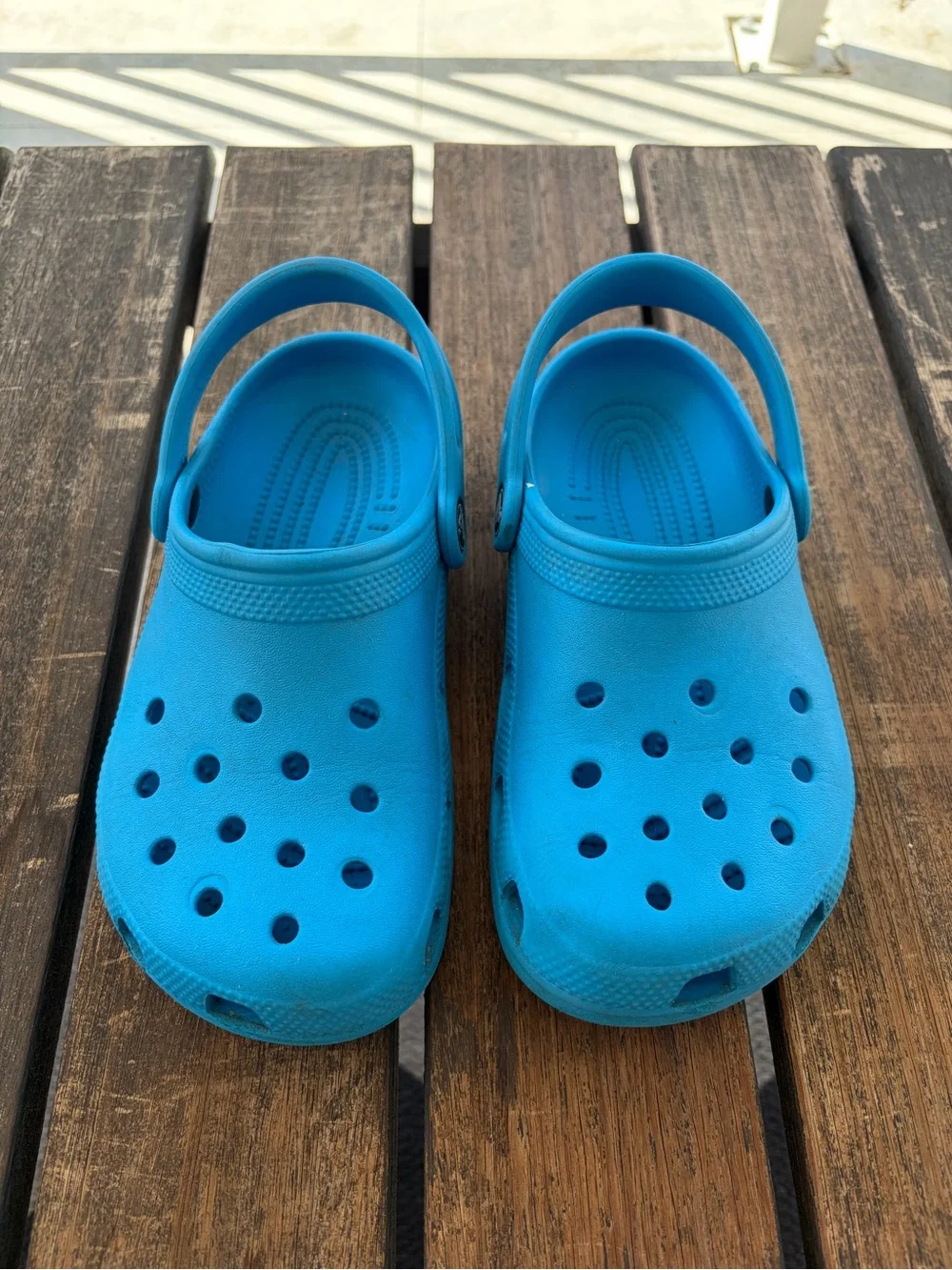CROCS Kids Bright Blue Size J 2